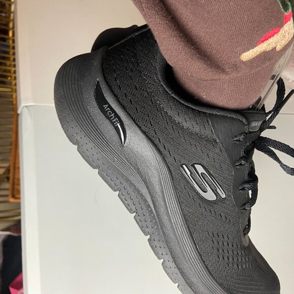 Skechers Women's Size 6.5 Arch Fit 2.0 Big League Sneaker Black Athletic Shoes - Picture 4 of 8